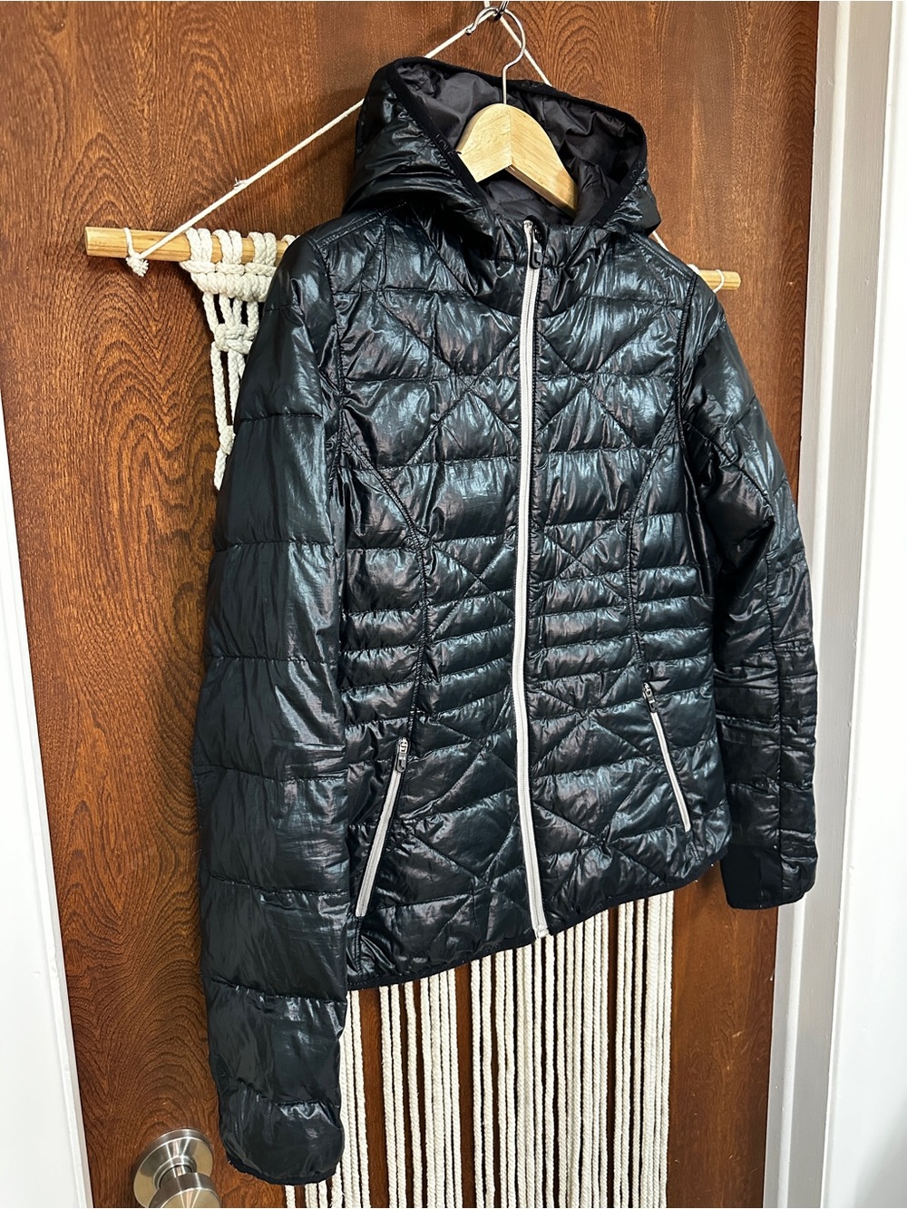 Lolë Packable Puffer Jacket - Picture 2 of 6
